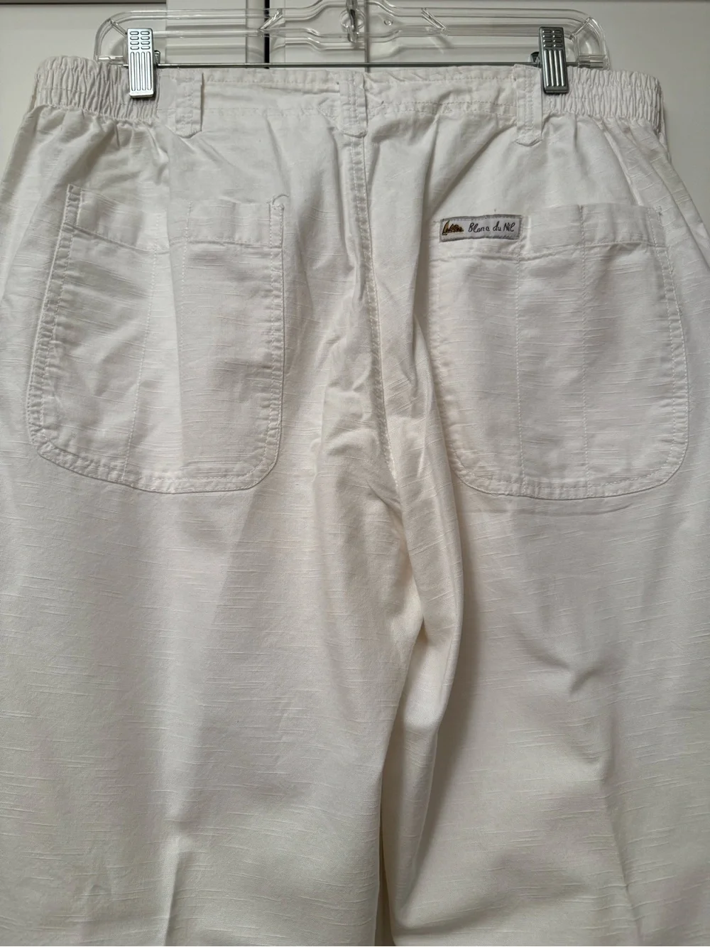 Blanc du Nil Men's Wide-Leg Cream Chinos